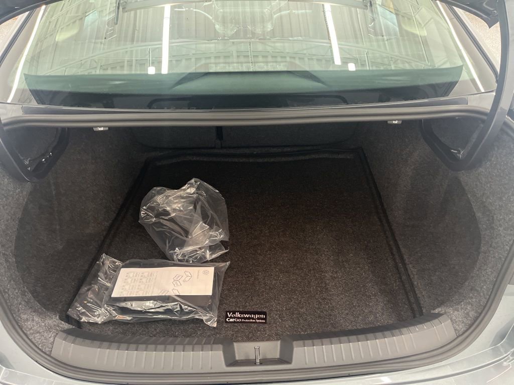 New 2026 Volkswagen Jetta SE image 11