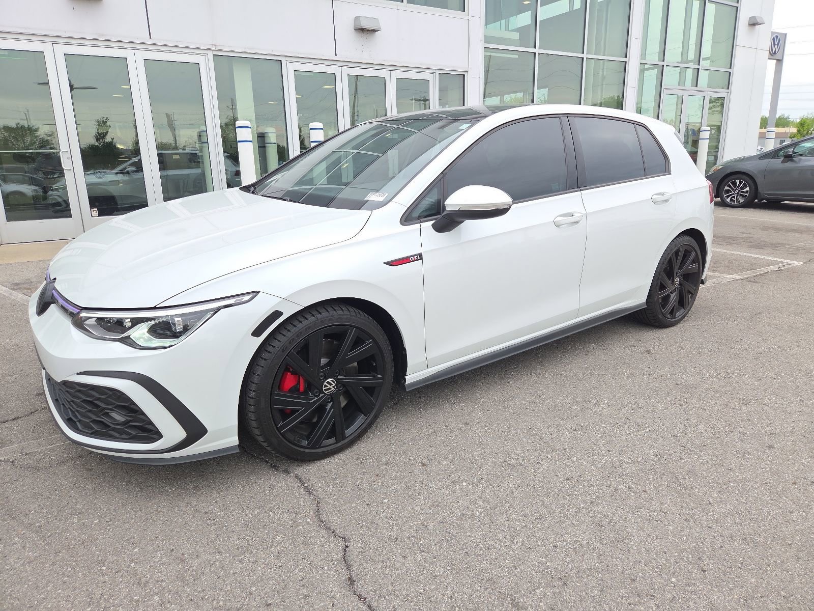 Certified 2022 Volkswagen GTI SE w/ SE Leather Package FWD image 14