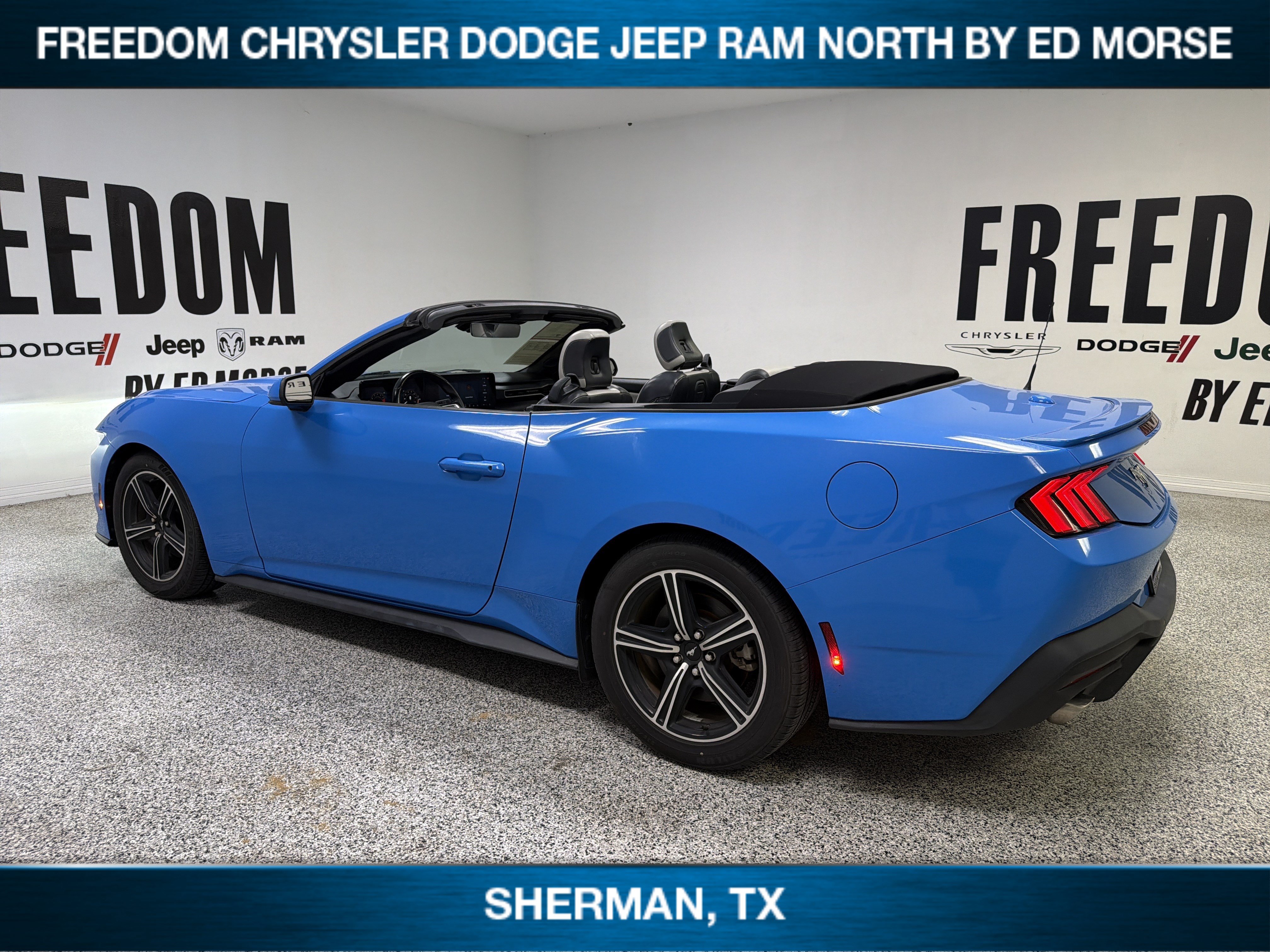 Used 2024 Ford Mustang Premium RWD image 6