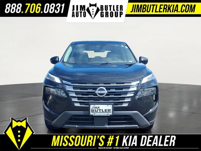 Used 2025 Nissan Rogue SV FWD image 25