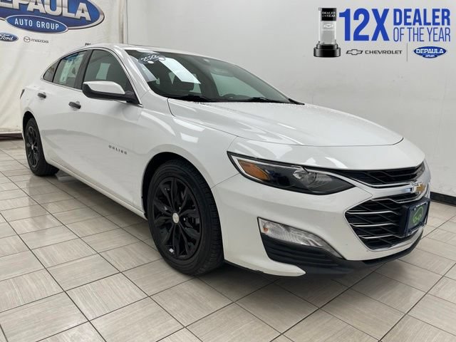 Certified 2022 Chevrolet Malibu LT FWD image 1