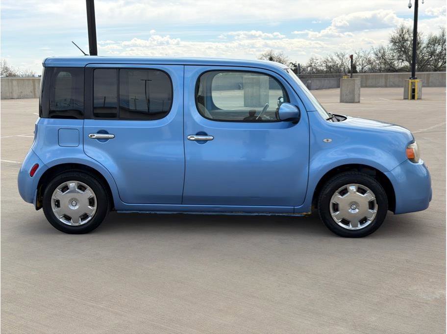Used 2013 Nissan Cube 1.8 S w/ Interior Illumination Pkg image 9