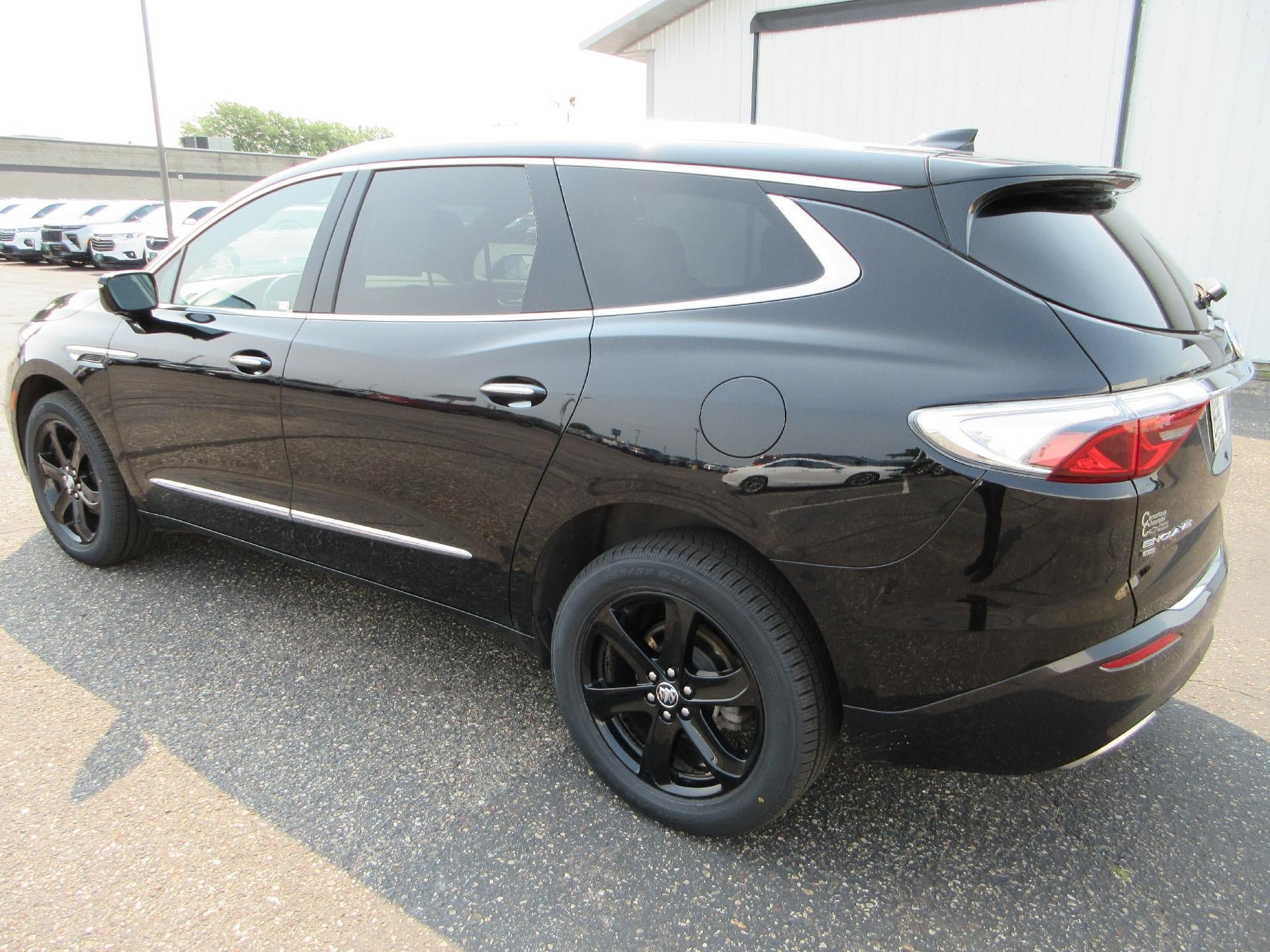 Certified 2024 Buick Enclave Essence w/ Experience Buick Package AWD/4WD image 7