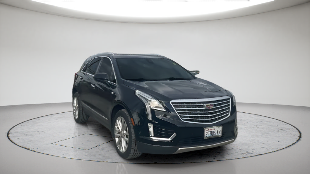 Used 2017 Cadillac XT5 Platinum w/ Driver Assist Package AWD/4WD image 3