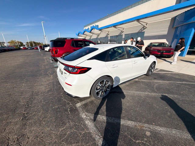 Used 2025 Honda Civic Sport Touring image 9