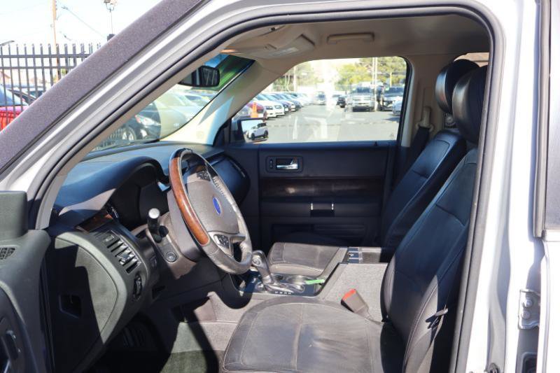 Used 2017 Ford Flex Limited image 14