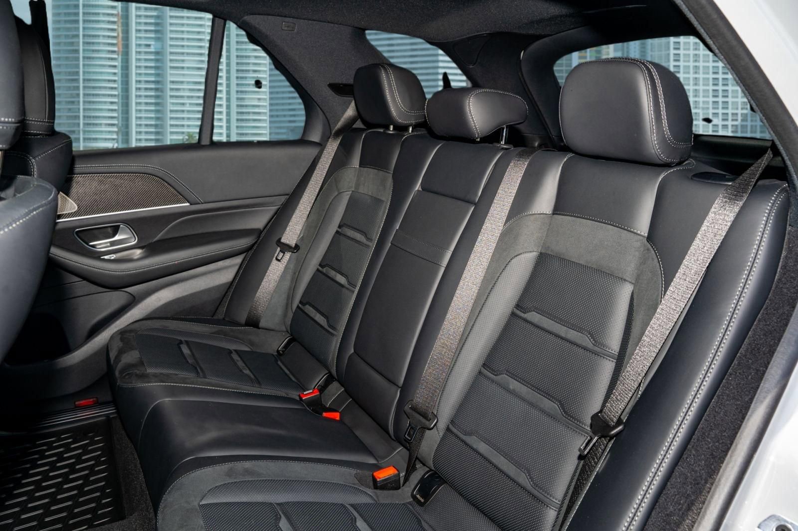 Used 2024 Mercedes-Benz GLE 53 AMG 4MATIC image 18