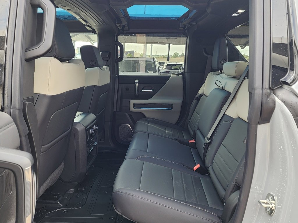 New 2026 GMC Hummer EV 4x4 Crew Cab image 48