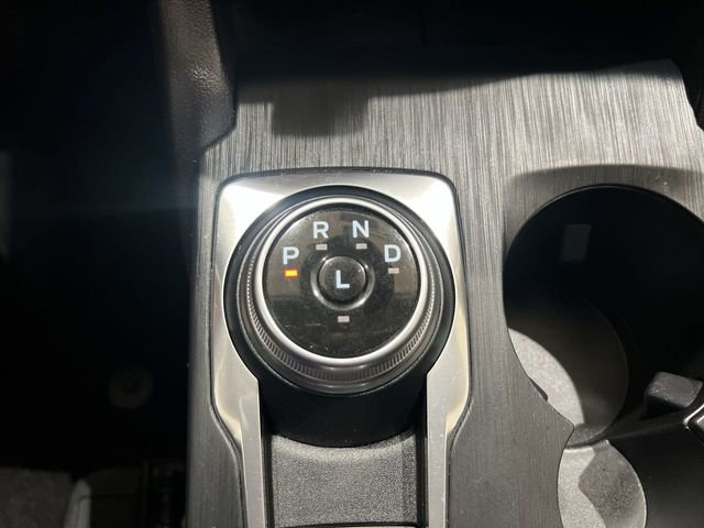 Certified 2022 Ford Escape SE w/ SE Sport Appearance Package FWD image 14