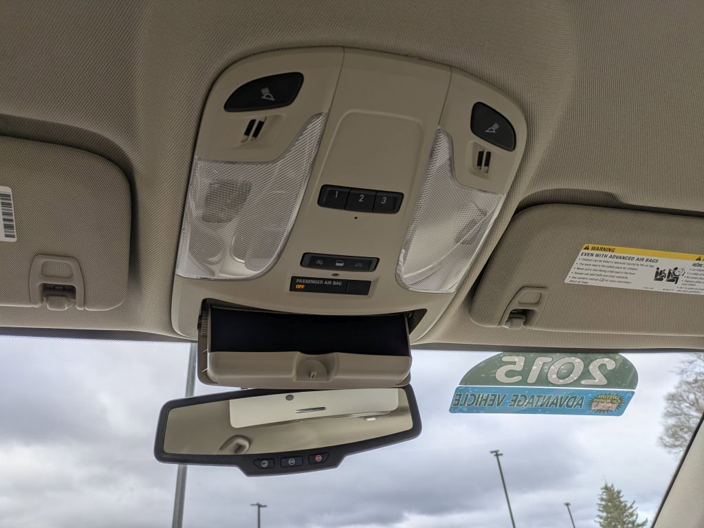 Used 2015 Buick LaCrosse image 24