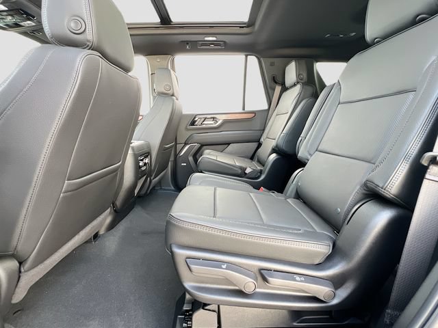 New 2026 GMC Yukon Denali w/ Sun & Power Step Package RWD image 17