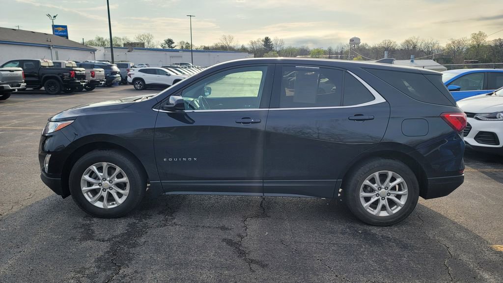 Used 2020 Chevrolet Equinox LT w/ Driver Convenience Package FWD image 3