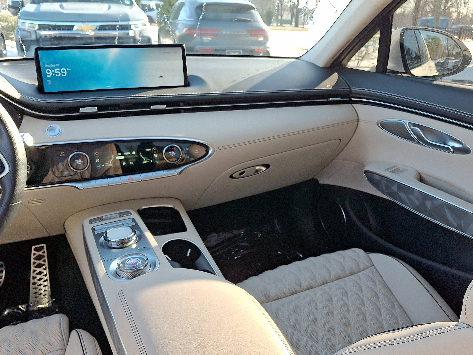 Certified 2025 Genesis GV70 3.5T Sport w/ Sport Advanced Package image 16