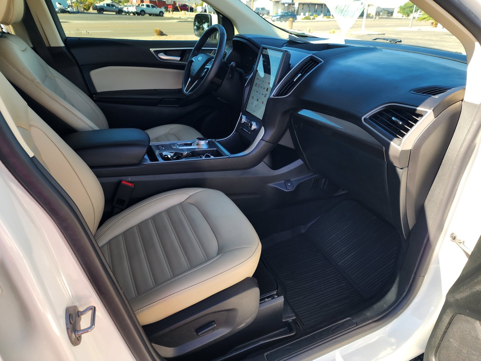 Used 2023 Ford Edge SEL w/ Convenience Package AWD/4WD image 12