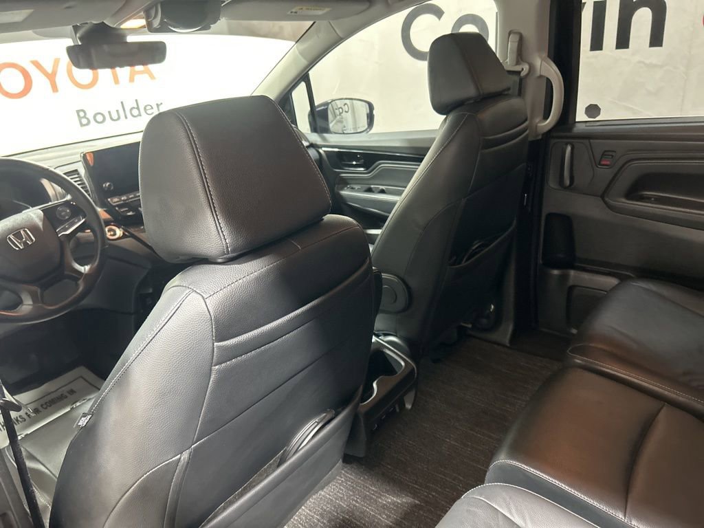 Used 2022 Honda Odyssey Touring image 23