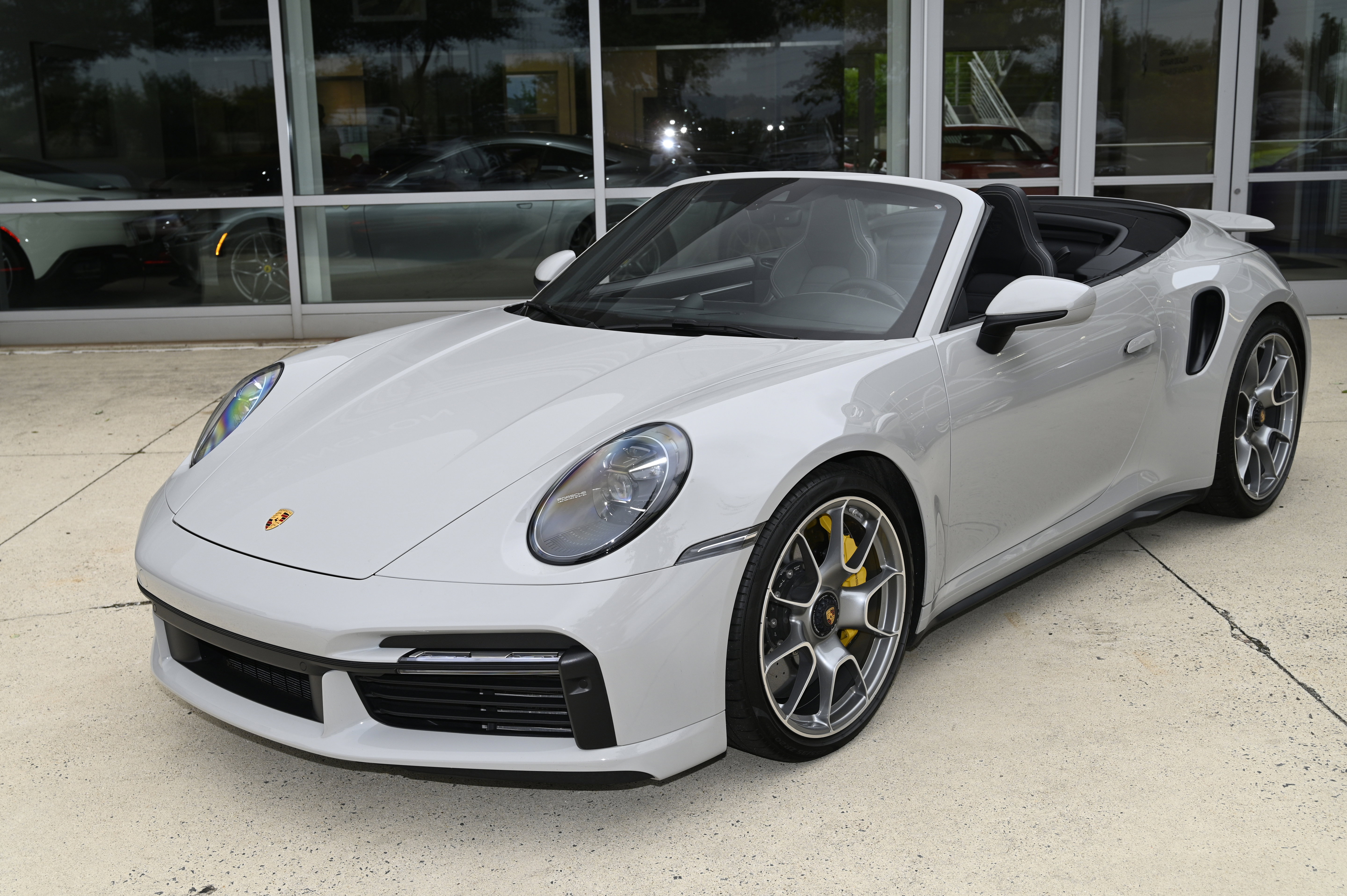 Used 2021 Porsche 911 Turbo S image 49