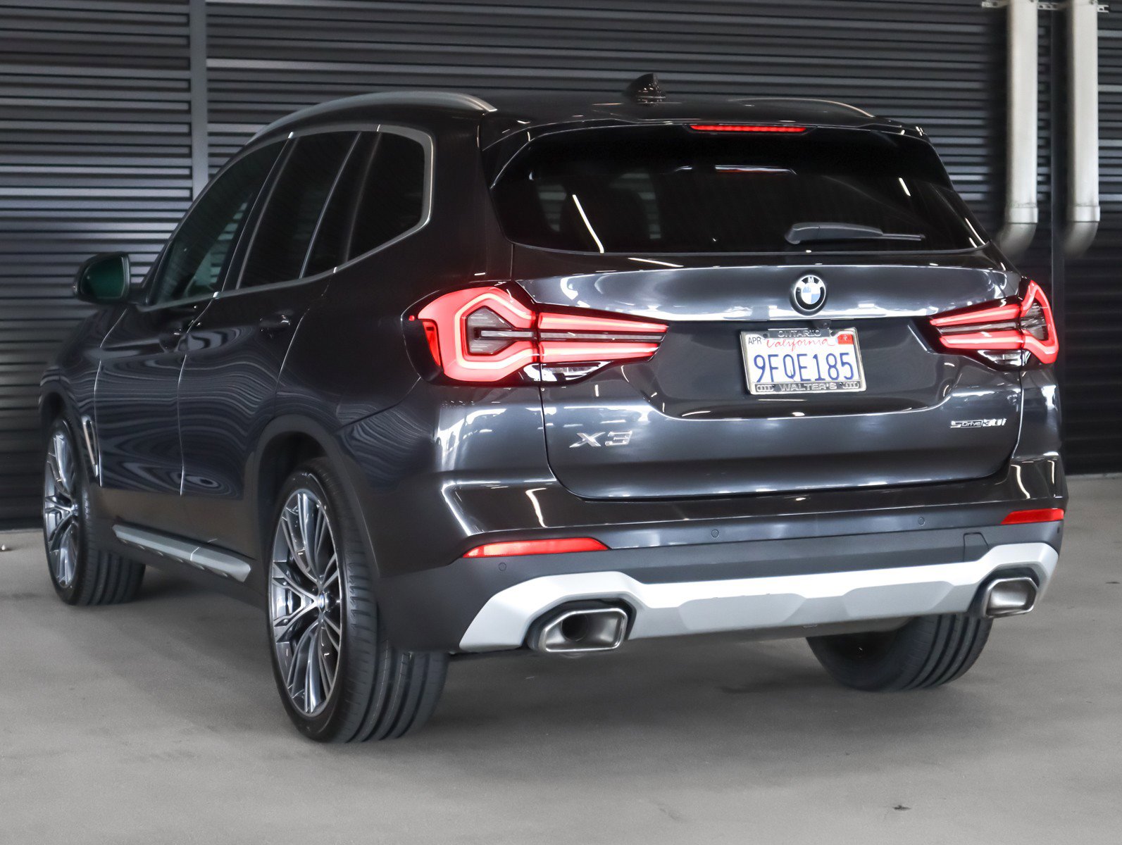 Used 2023 BMW X3 sDrive30i w/ Convenience Package RWD image 2