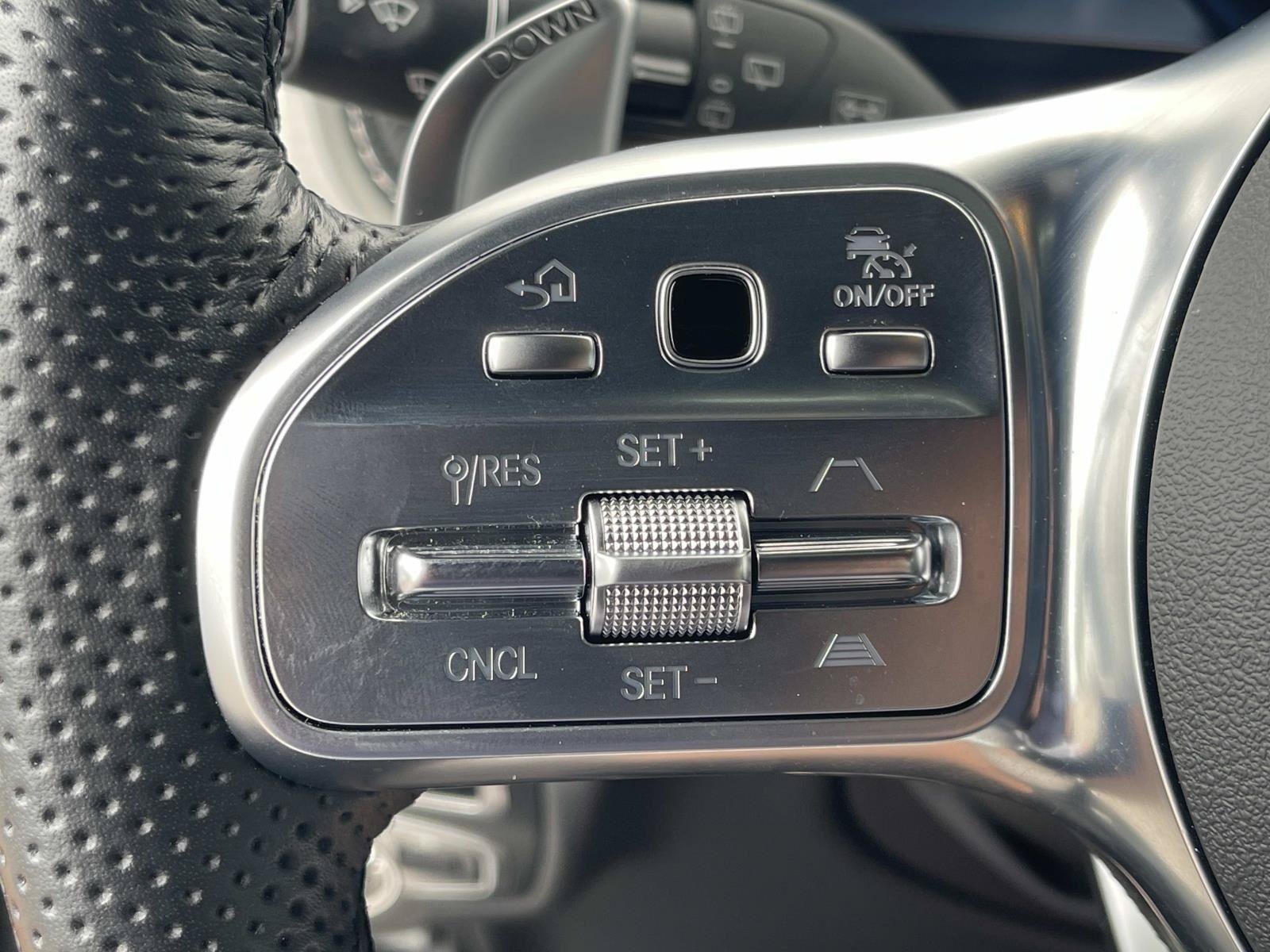 Certified 2021 Mercedes-Benz G 63 AMG 4MATIC image 40