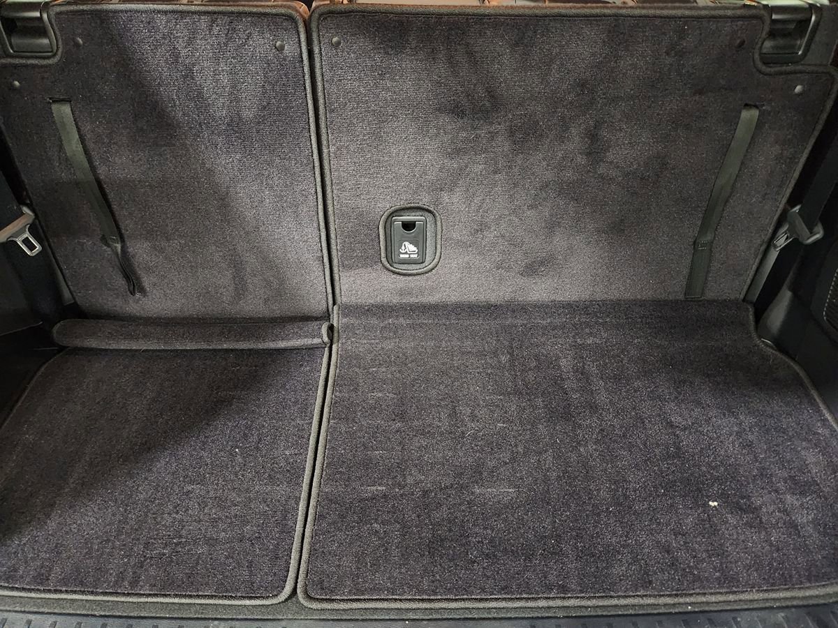 Used 2022 Toyota Highlander XLE FWD image 55