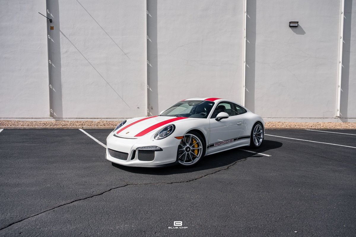 Used 2016 Porsche 911 R RWD image 1