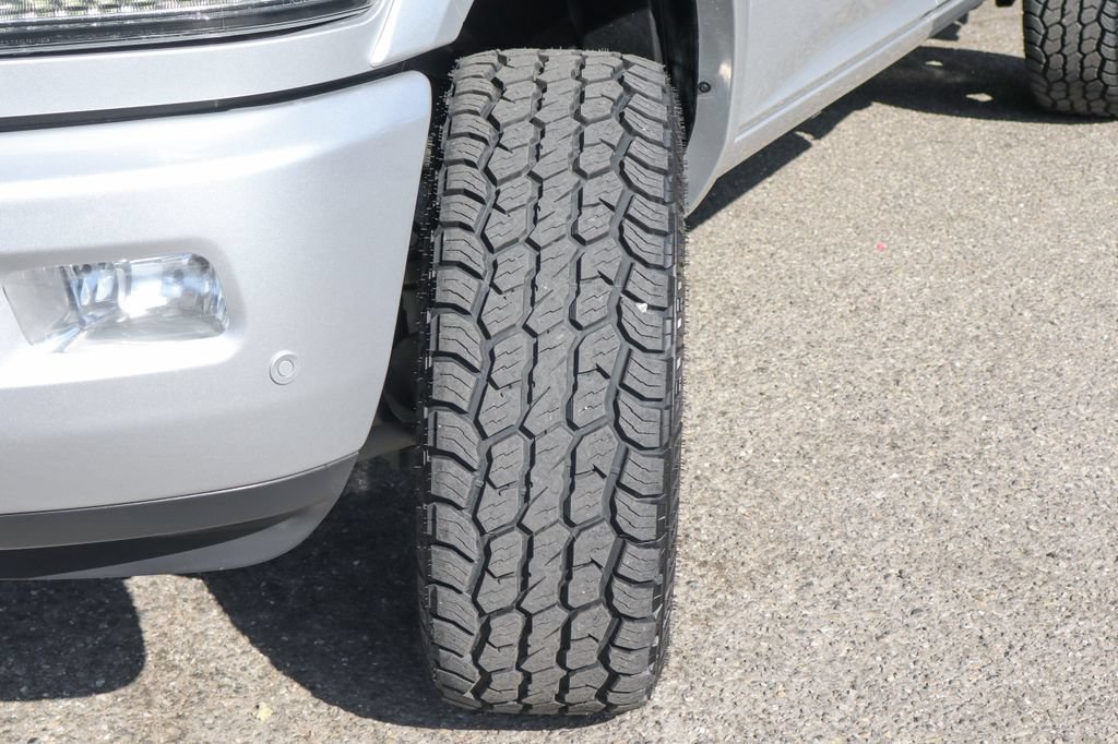 Used 2018 RAM 2500 Laramie w/ Sport Appearance Group AWD/4WD image 41