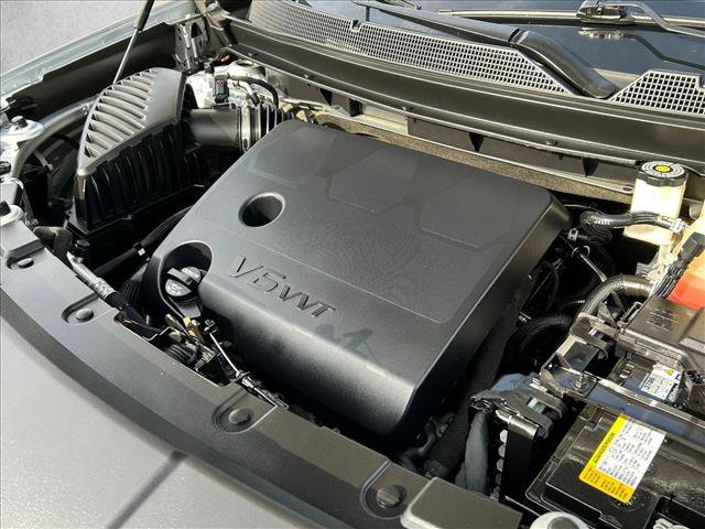 Used 2020 Chevrolet Traverse LT w/ Driver Confidence II Package image 24