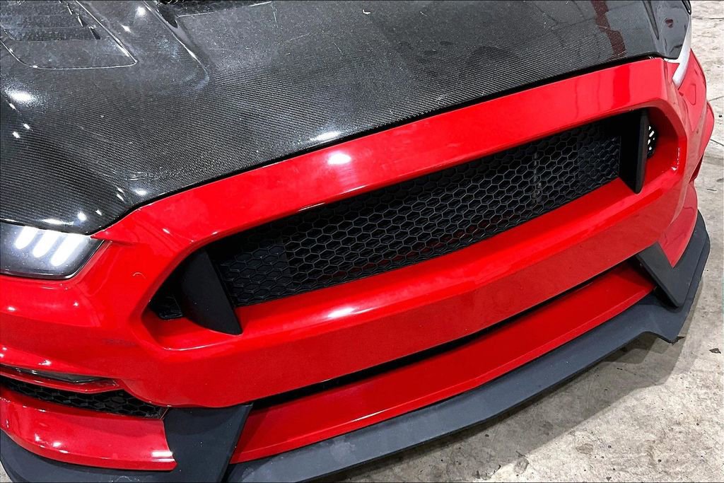 Used 2017 Ford Mustang GT w/ GT Performance Package RWD image 24