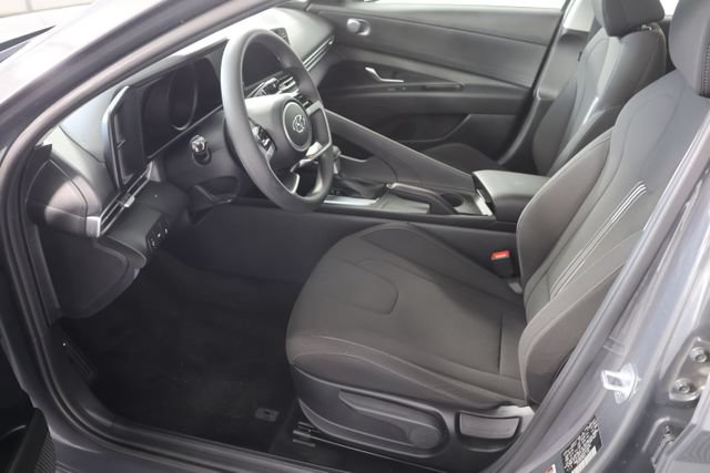 Certified 2023 Hyundai Elantra SEL FWD image 18