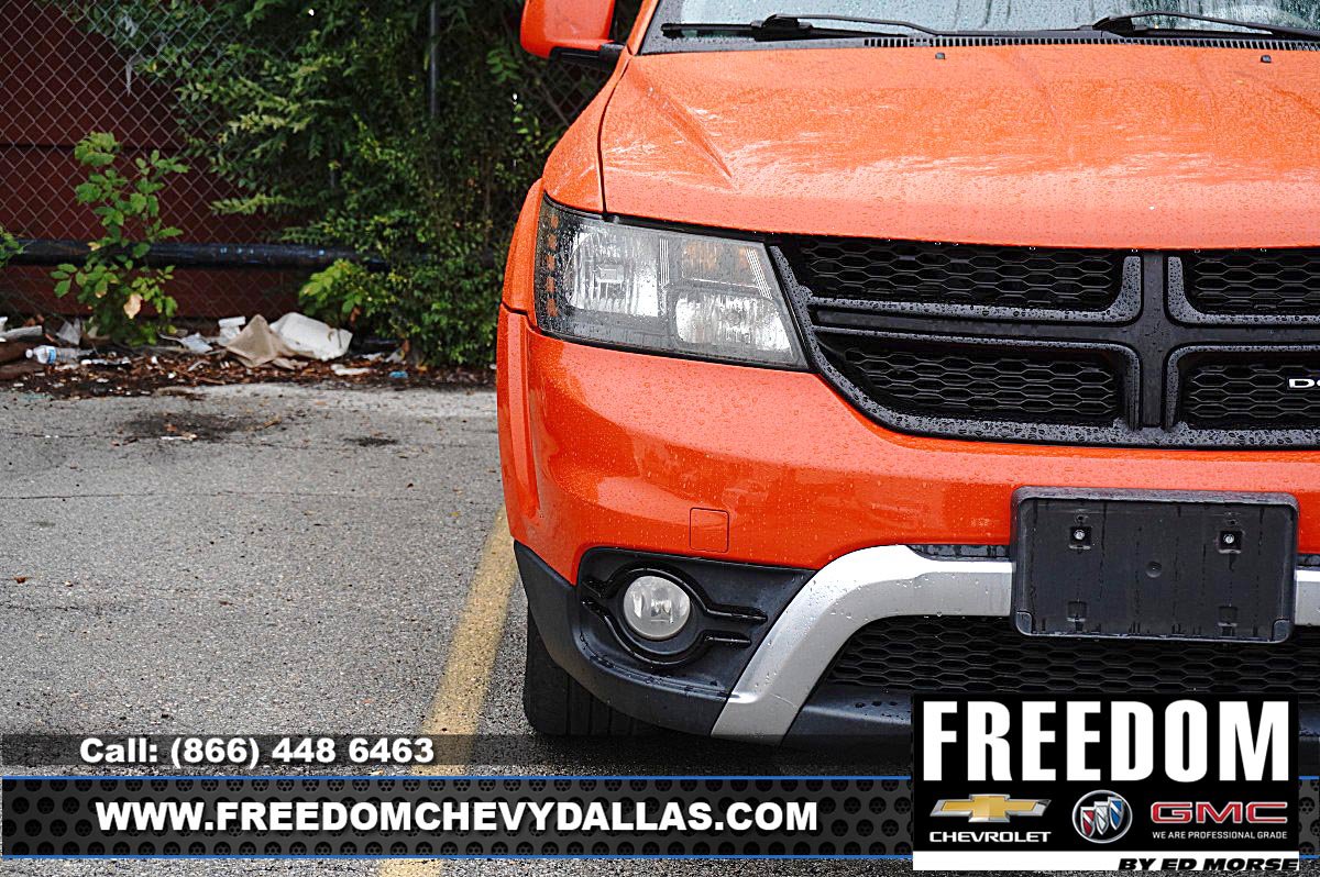 Used 2017 Dodge Journey Crossroad FWD image 8
