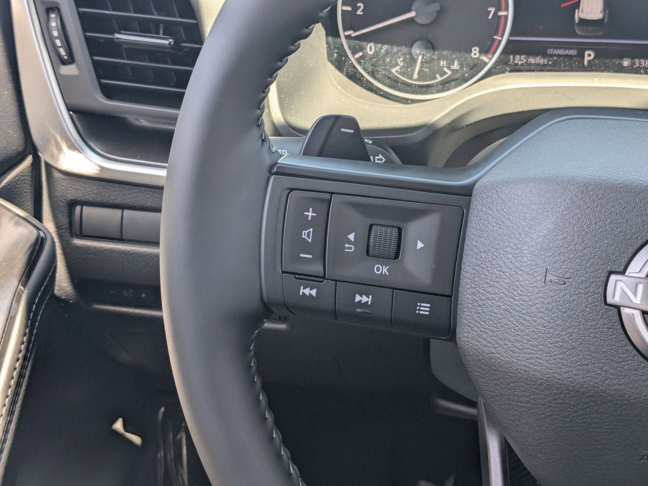 New 2026 Nissan Rogue SV FWD image 28