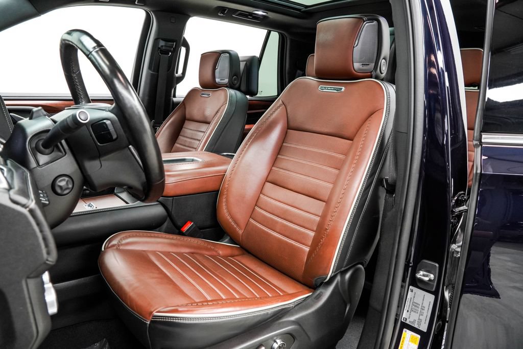 Used 2023 GMC Yukon Denali Ultimate AWD/4WD image 17