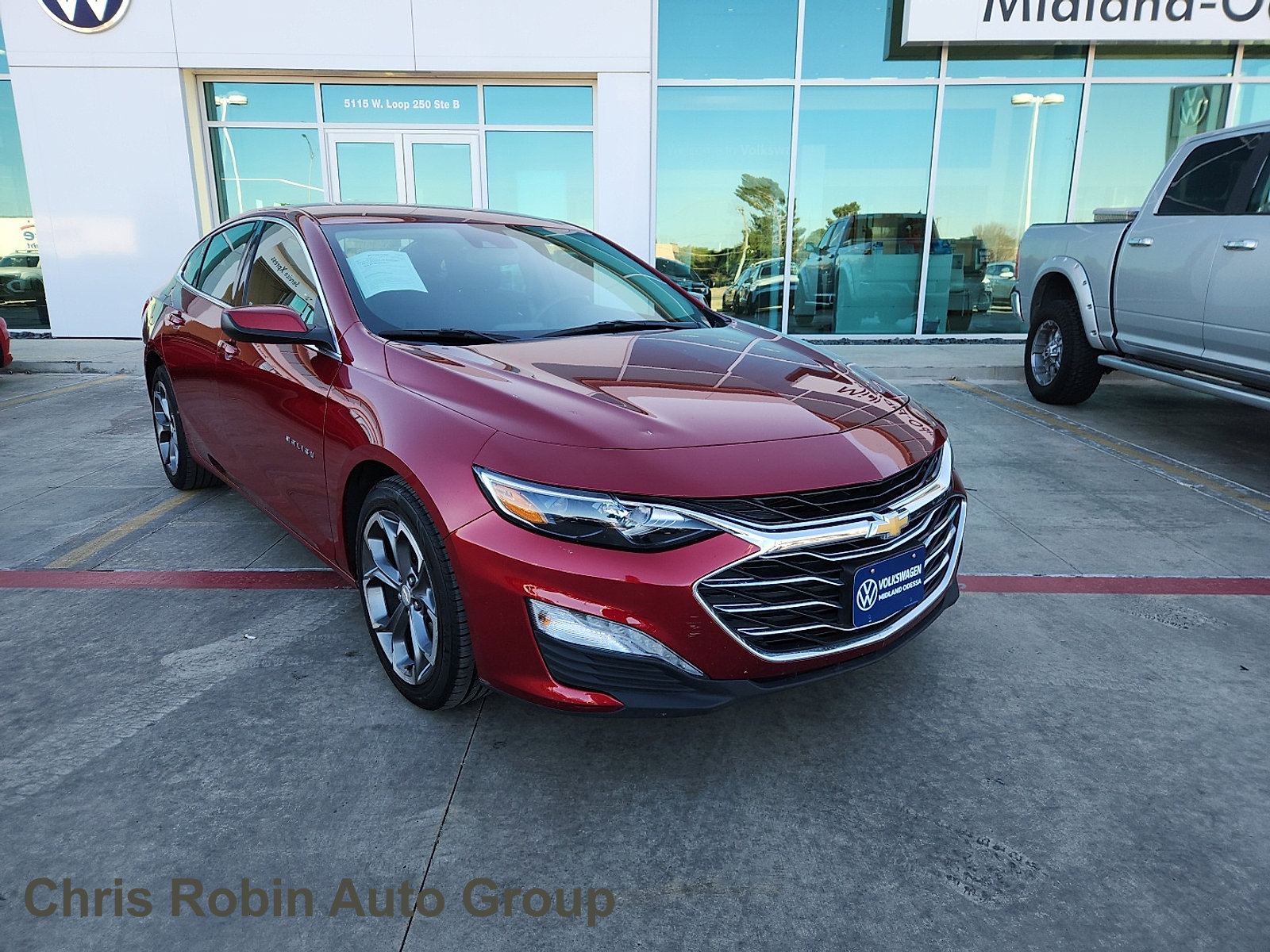 Used 2024 Chevrolet Malibu LT image 1