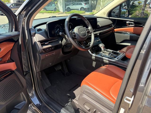 Used 2024 Kia Carnival SX image 9