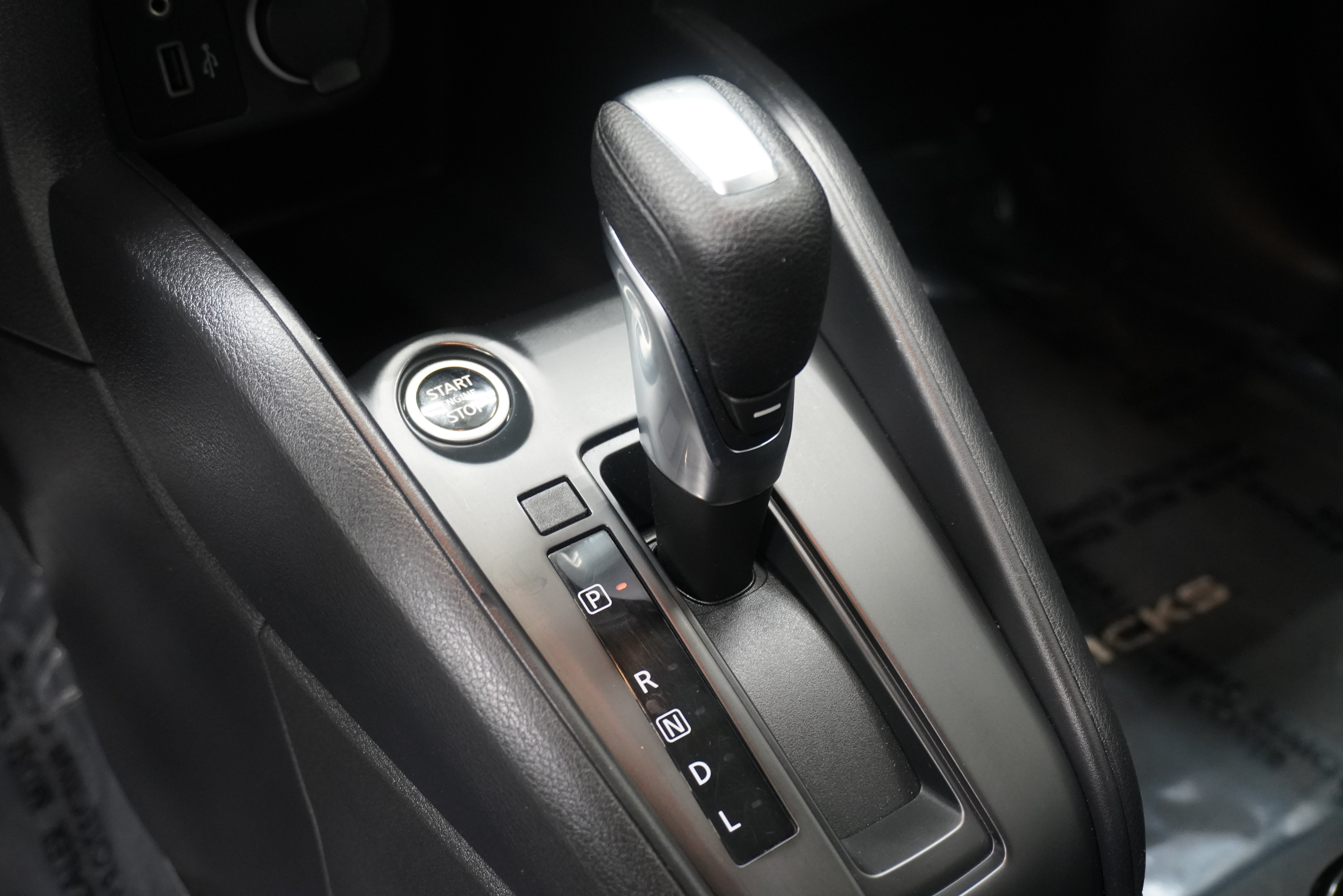 Used 2024 Nissan Kicks S FWD image 18