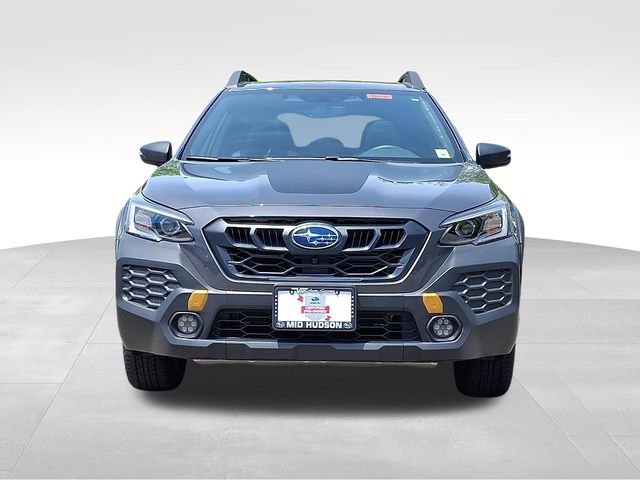 Used 2025 Subaru Outback Wilderness w/ Wilderness Package AWD/4WD image 2