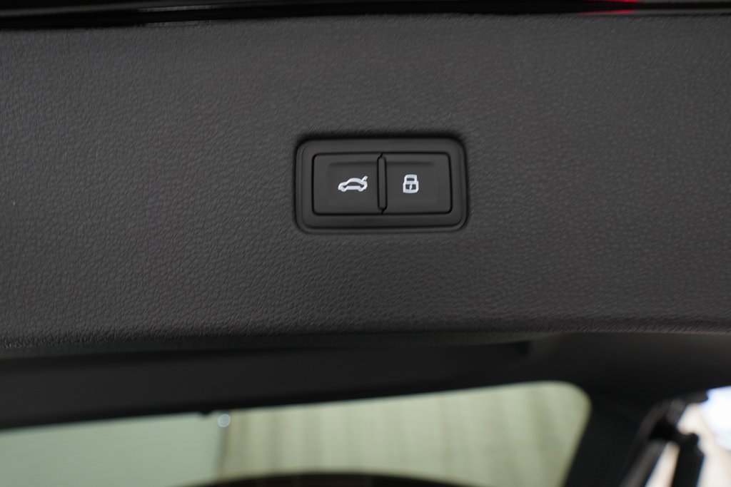 New 2026 Audi Q8 Premium Plus image 15