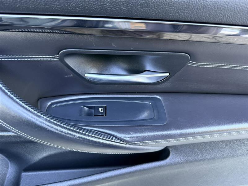 Used 2016 BMW M4 Coupe image 16