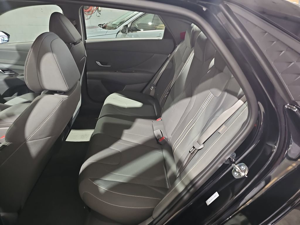 New 2026 Hyundai Elantra Sport image 15