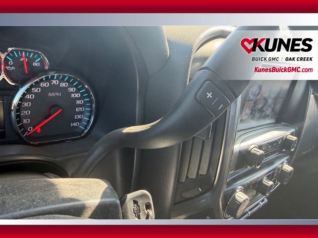 Used 2017 Chevrolet Silverado 1500 LT w/ Midnight Edition image 15