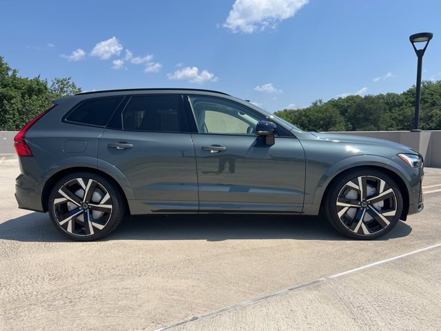 New 2026 Volvo XC60 T8 Ultra image 9