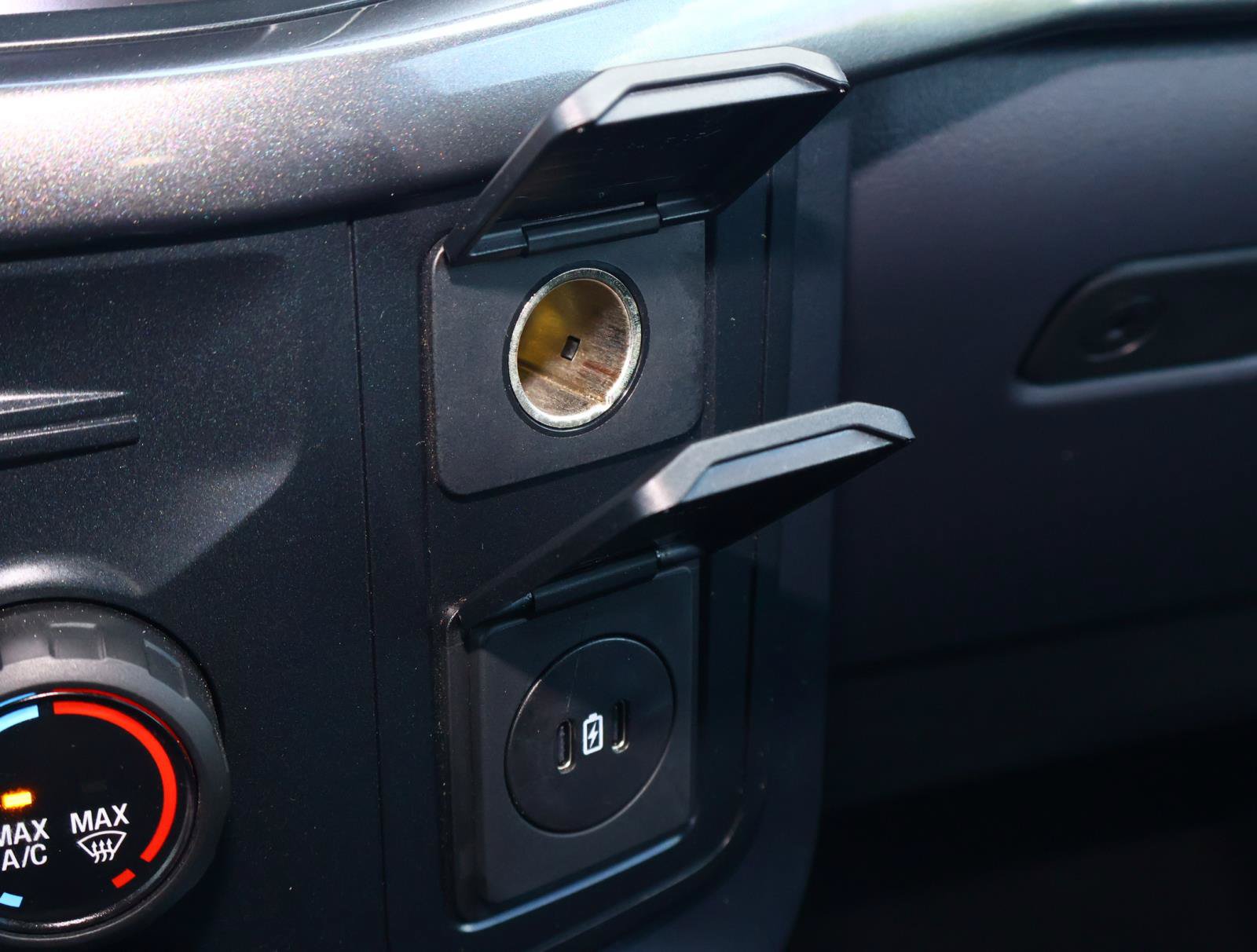 Used 2024 Ford F150 STX RWD image 24