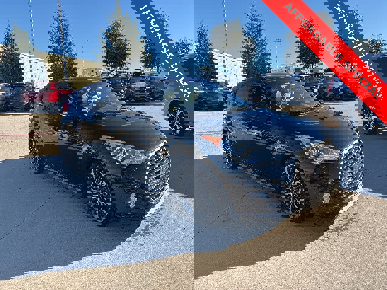 Used 2016 Hyundai Veloster Turbo image 3