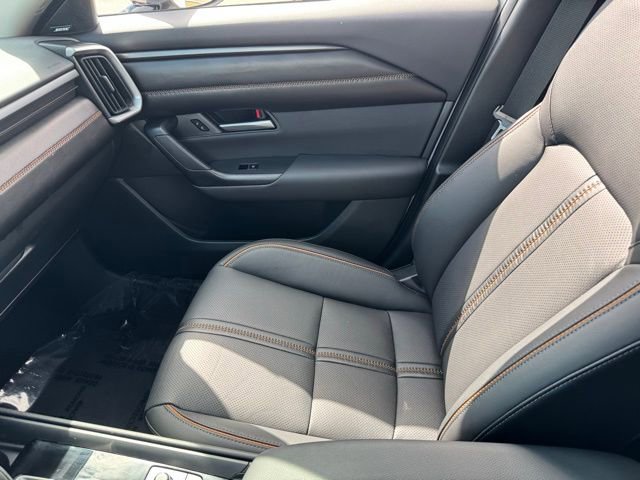 Certified 2025 MAZDA CX-50 AWD 2.5 Turbo w/ Weather Package image 22