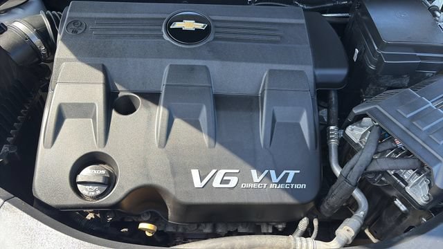 Used 2017 Chevrolet Equinox Premier w/ Enhanced Convenience Package AWD/4WD image 31