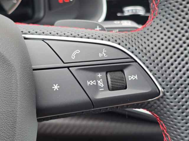 New 2026 Audi Q8 Prestige image 19