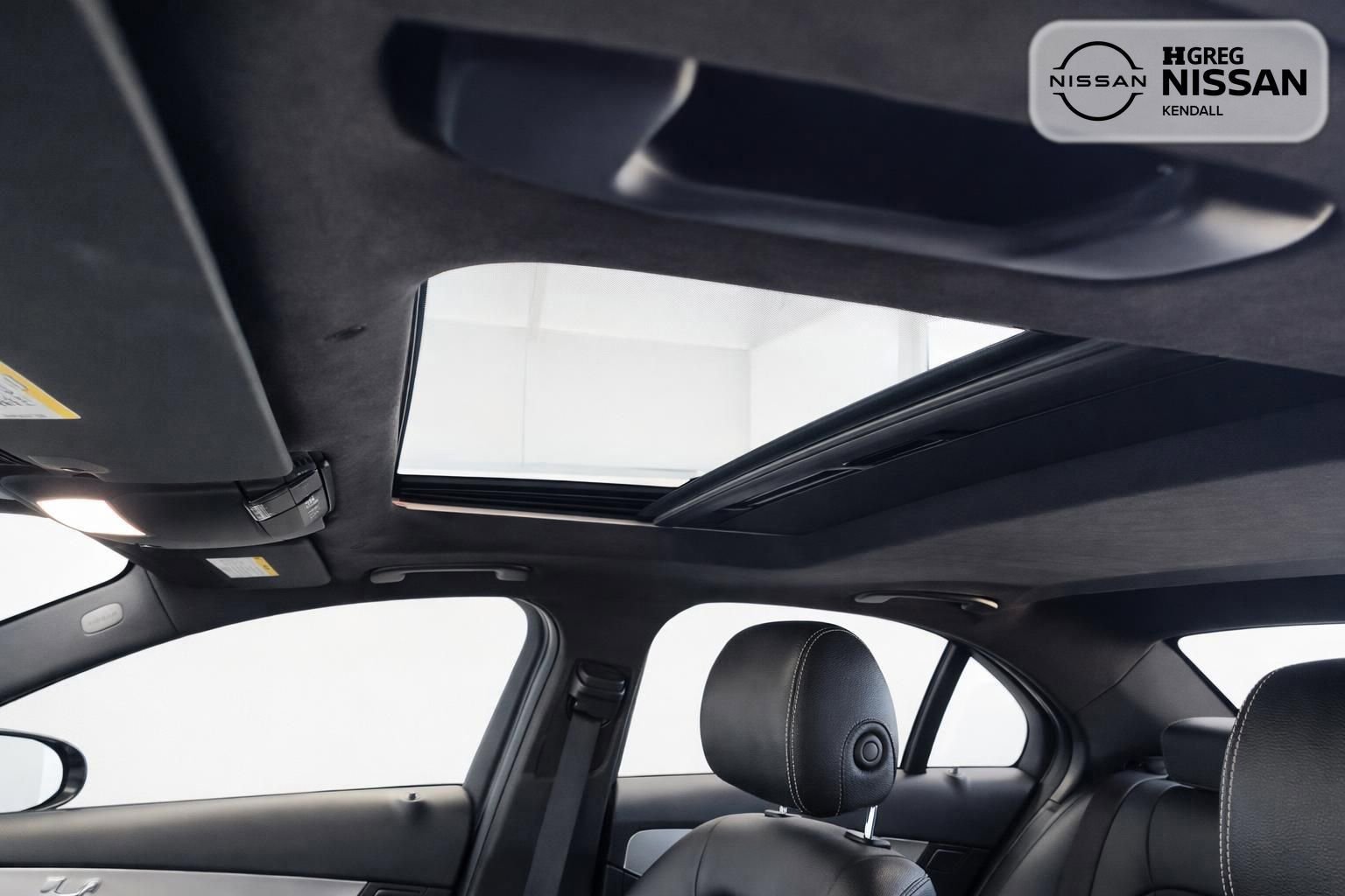 Used 2021 Mercedes-Benz C 300 Sedan image 10