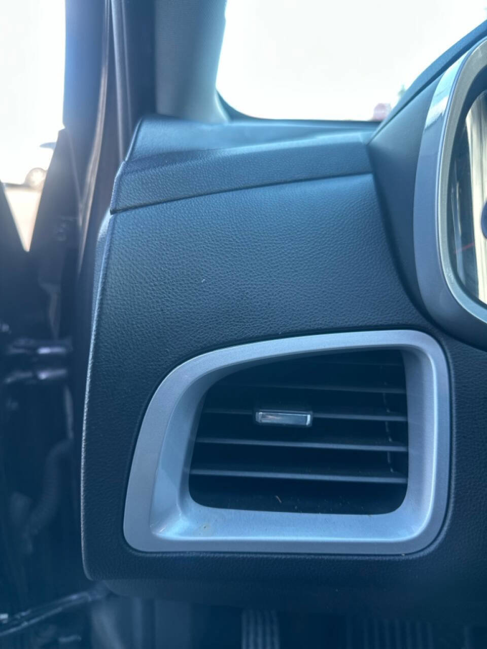 Used 2014 Chevrolet Equinox LT w/ Safety Package image 14