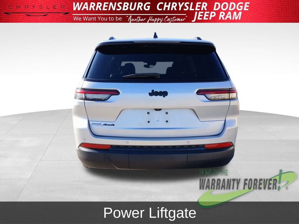 Used 2023 Jeep Grand Cherokee L Laredo image 6