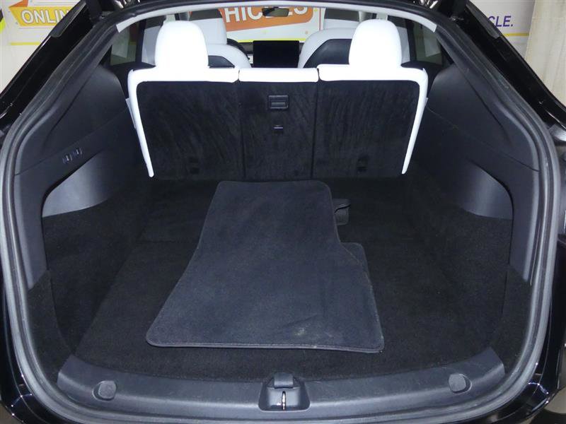 Used 2020 Tesla Model Y Long Range image 25