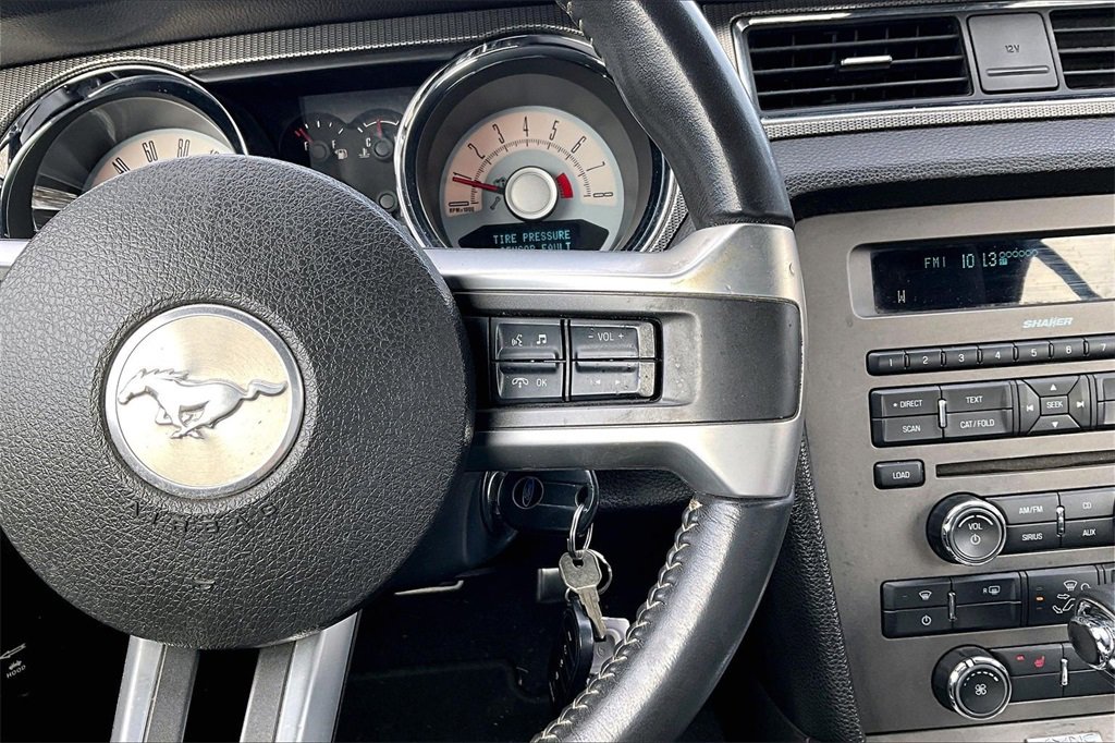 Used 2010 Ford Mustang GT image 17